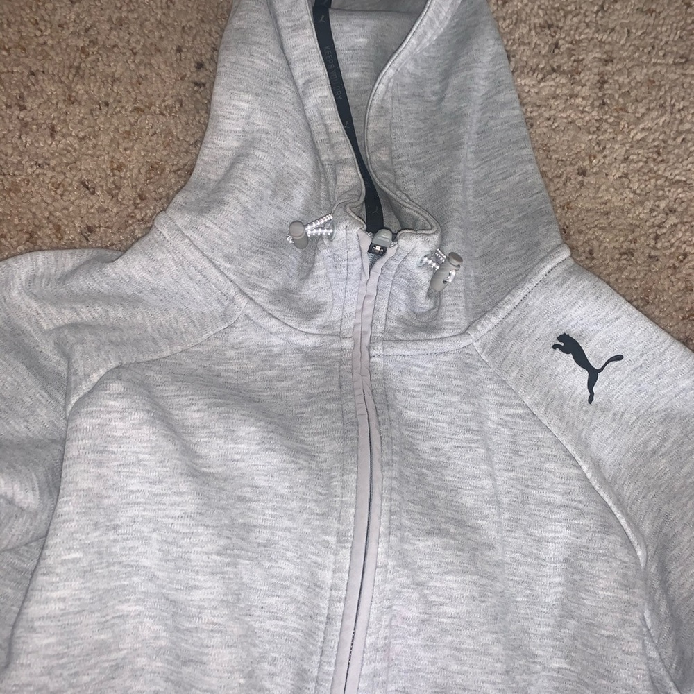 Puma Sweatshjrt - Picture 2 of 4